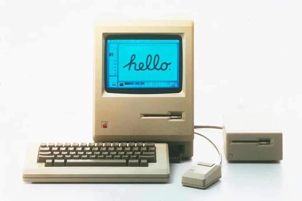 One-of-the-first-Apple-Machines